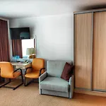 Hotel Logos